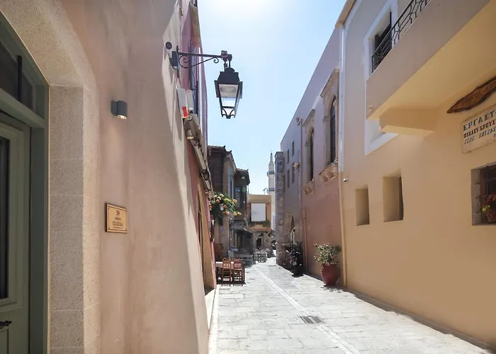 Domus Clodia, Sensing Rethymno\'S Old Town!